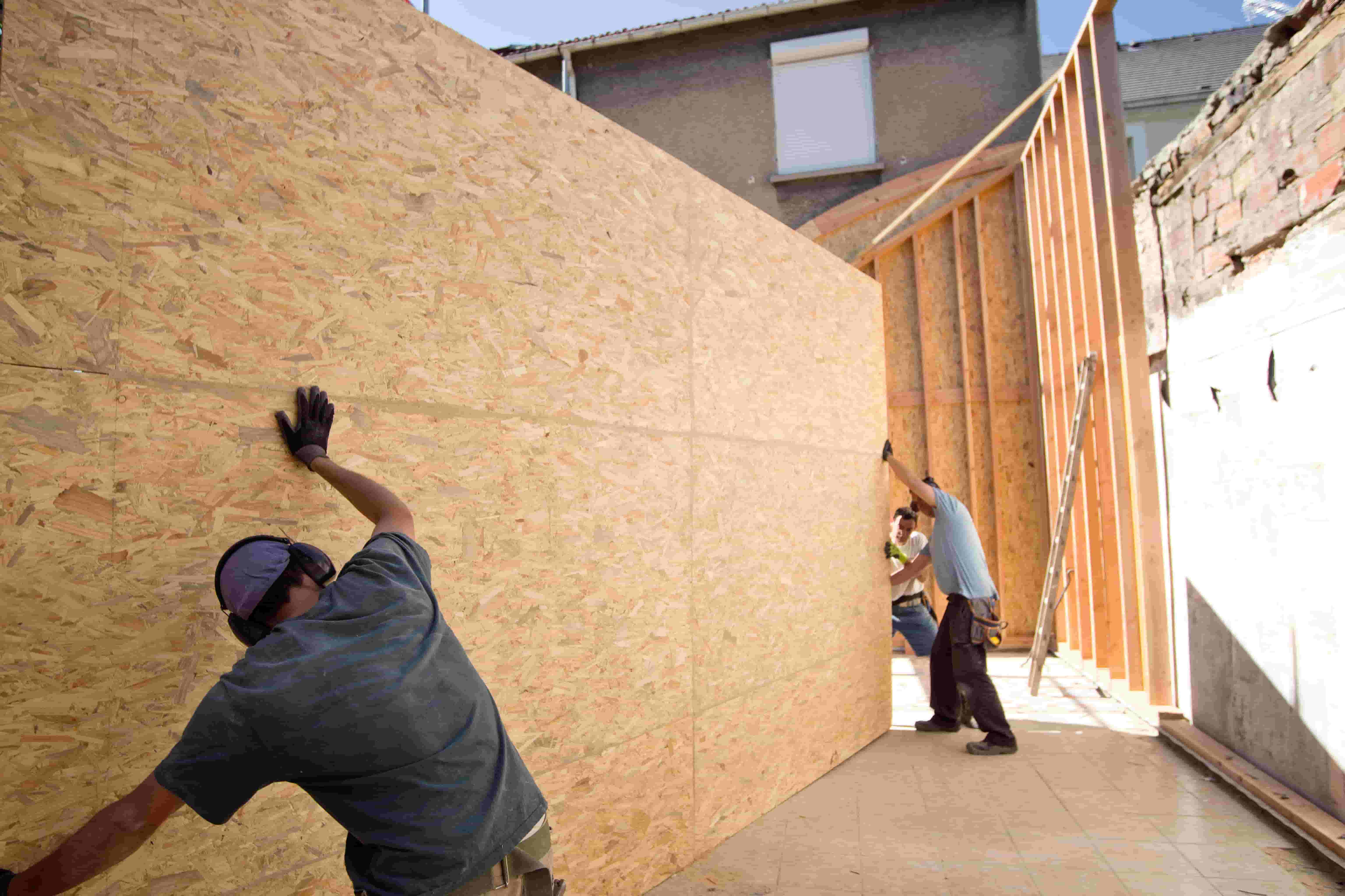 Choisir les bons matériaux pour une rénovation durable